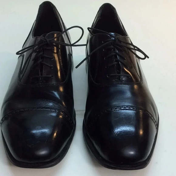 Florsheim Black Leather Cap Toe Oxford - Picture 1 of 14